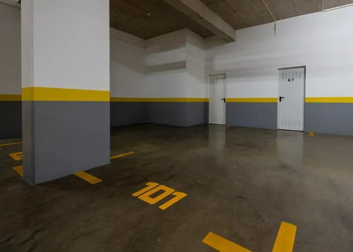 Appartement Sky View - Spacious With Pool & Gym Funchal (Madeira)