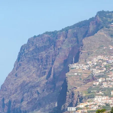 Sky View - Spacious With Pool & Gym Apartman Funchal