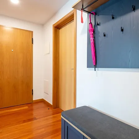 Sky View - Spacious With Pool & Gym * Funchal