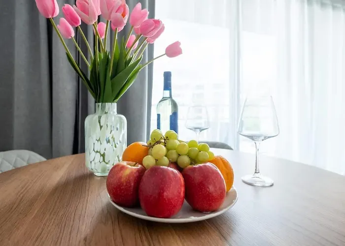 Sky View - Spacious With Pool & Gym Apartament Funchal (Madeira)